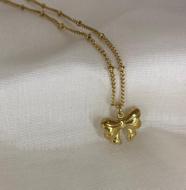 Bow Necklace